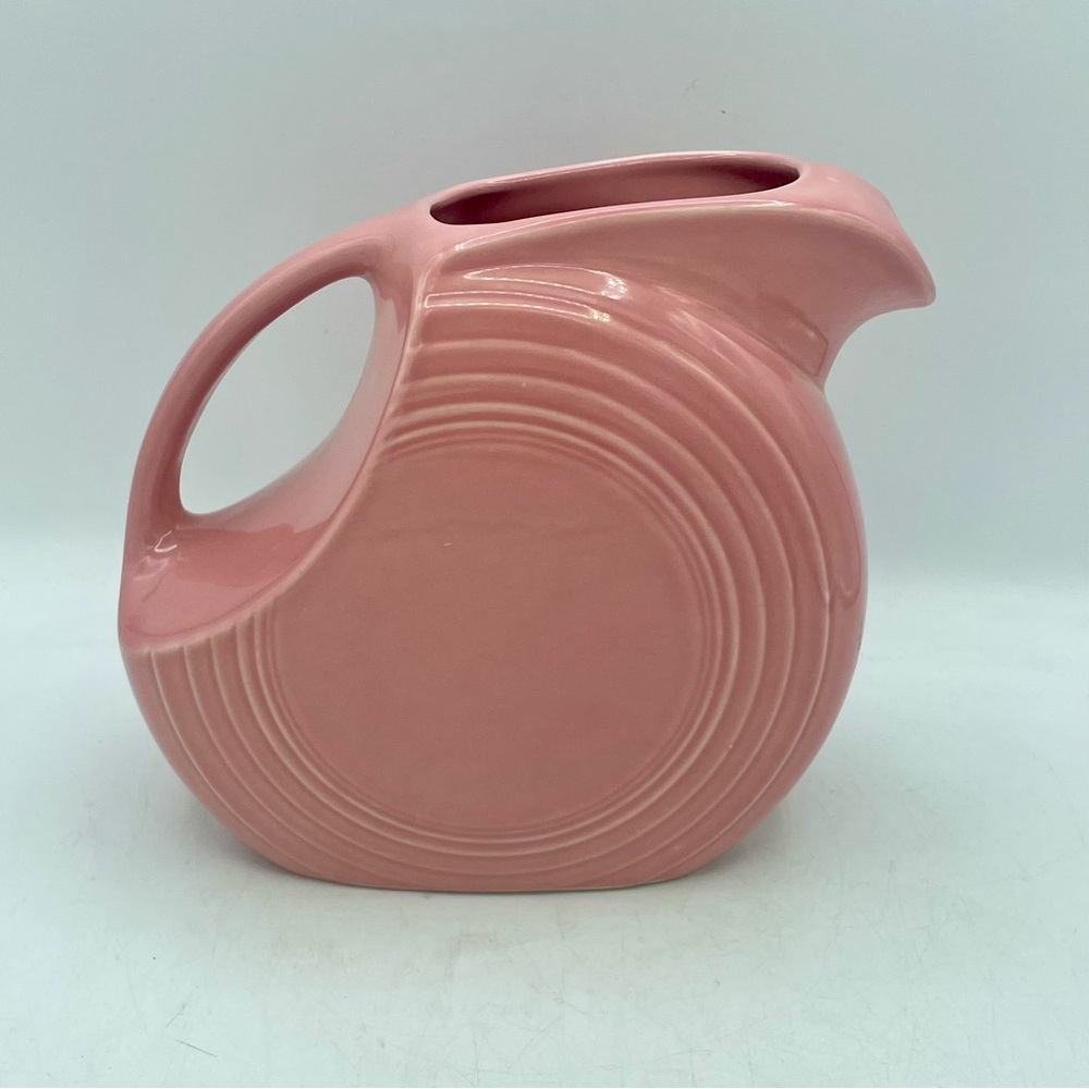FIESTA Ware Large Disc PITCHER 67 oz Rose Pink Color 1951-59 Made in USA HLC